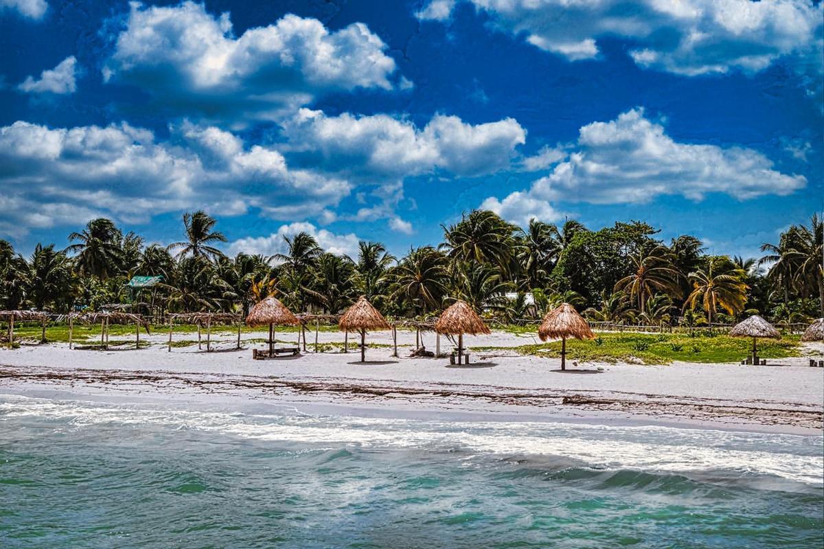 Beachfront Apartment Hacienda DЕл Куйо Екстериор снимка